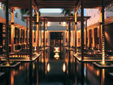 EXCLUSIVE POOL BAR EXPERIENCE